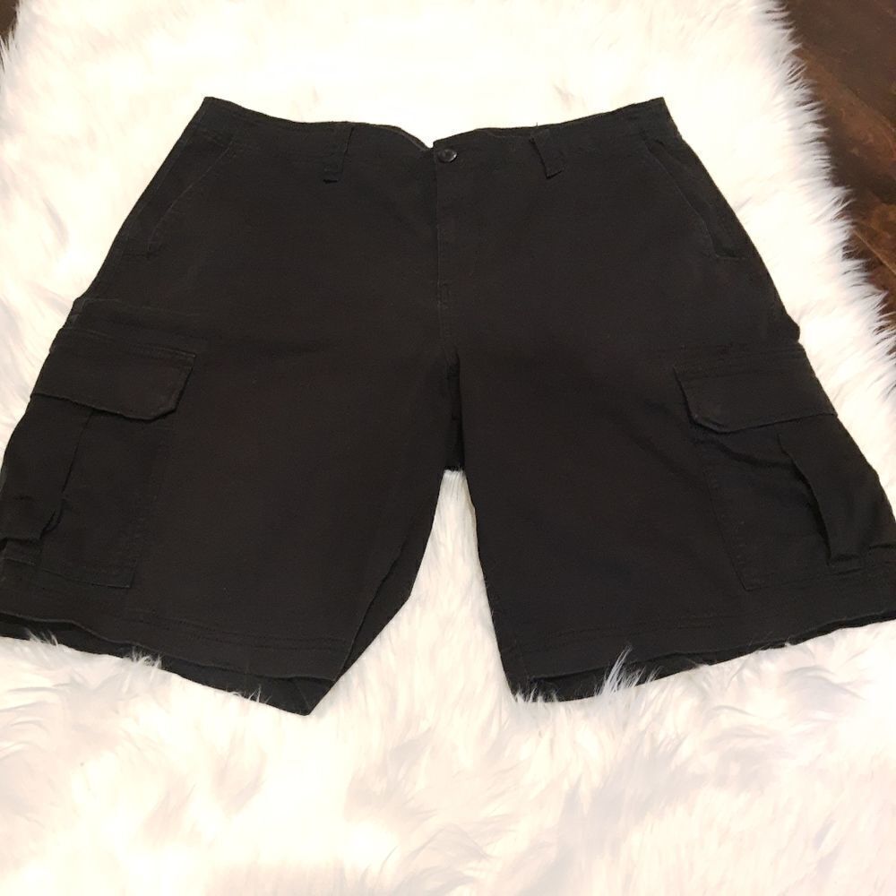 š
ŗGeorge Mens Black Cargo Shorts Size 36 - Picture 3 of 8